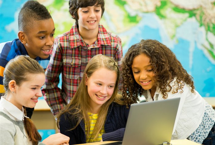 Nuovi bandi pubblicati: "Costruiamo il mio futuro" e "Dimensione scuola"
